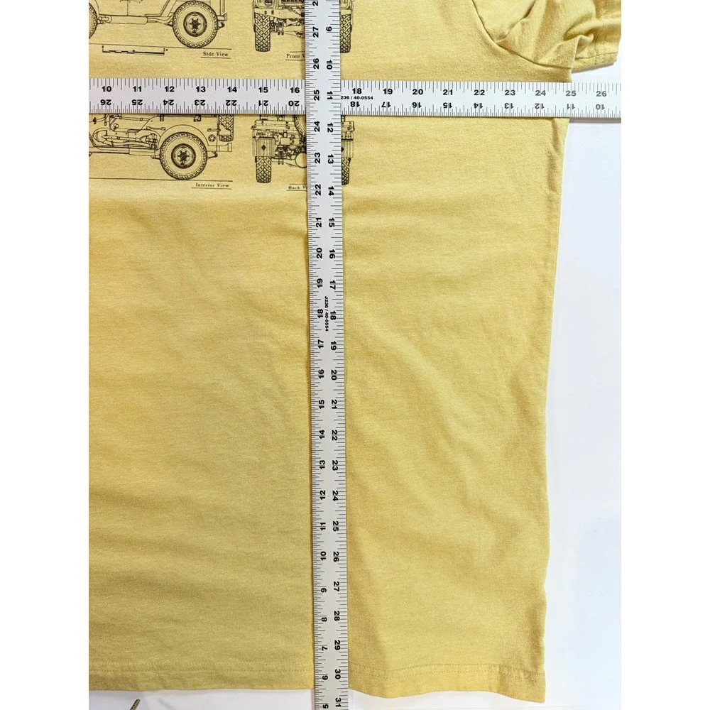 Banana Republic T-Shirt Mens XXL Gold Safari Car Graphic Eco Tee Tall 762126-00